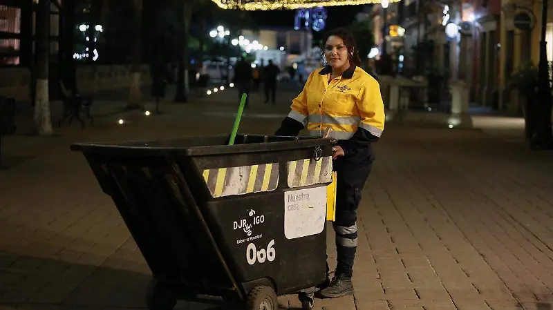 mujeres que trabajan de madrugada en el Centro